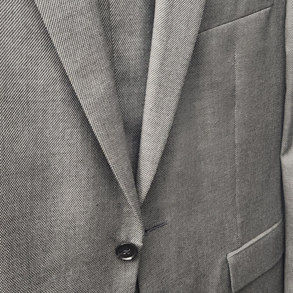 Ryan Seacrest suit set - Picture 4 of 4